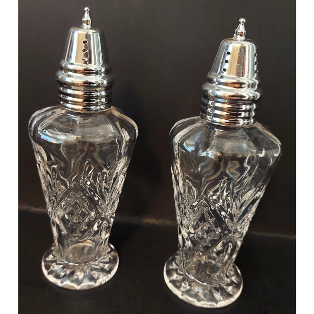 Dublin Salt and Pepper Shaker Set, Clear